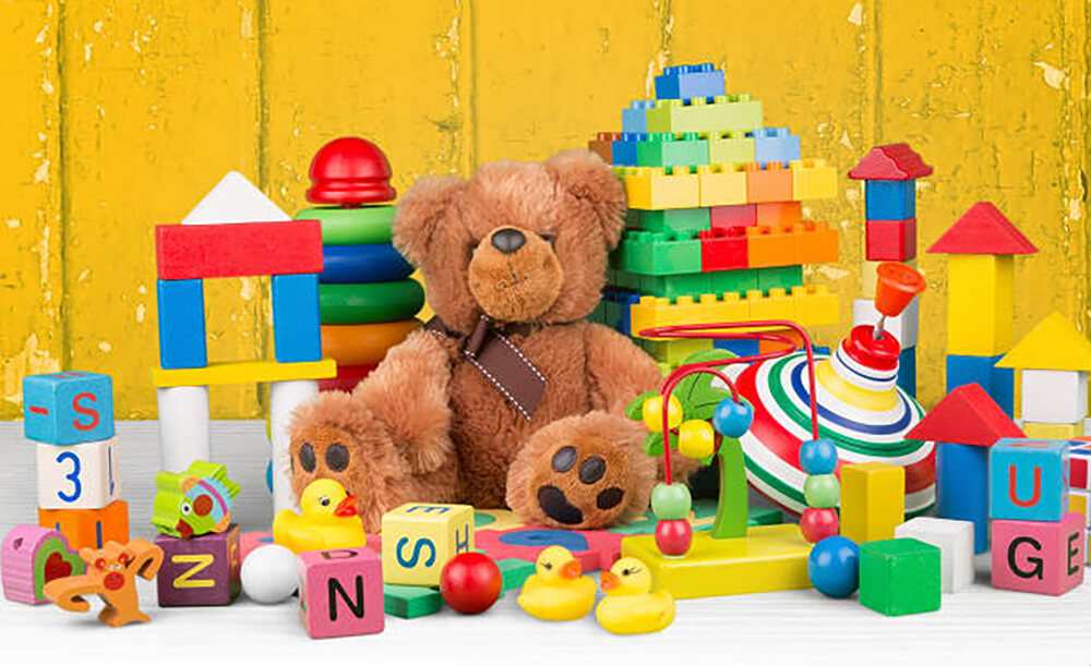 How to wholesale toys from China?-RunSourcing